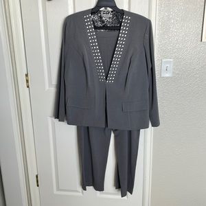 Danny and Nicole business casual interview suit 20 W Gray flat stud accents plus
